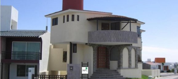 3 Schlafzimmer Haus in Queretaro, Mexico, Nr. 184550 2