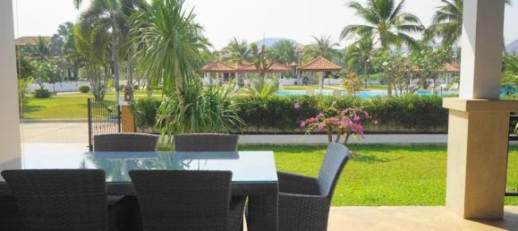 3 chambres Café / restaurant à Hua Hin, Thailand No. 6543 7