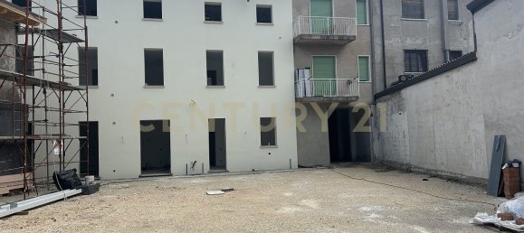 2 bedrooms Apartment in Zevio, Italy No. 371179 17