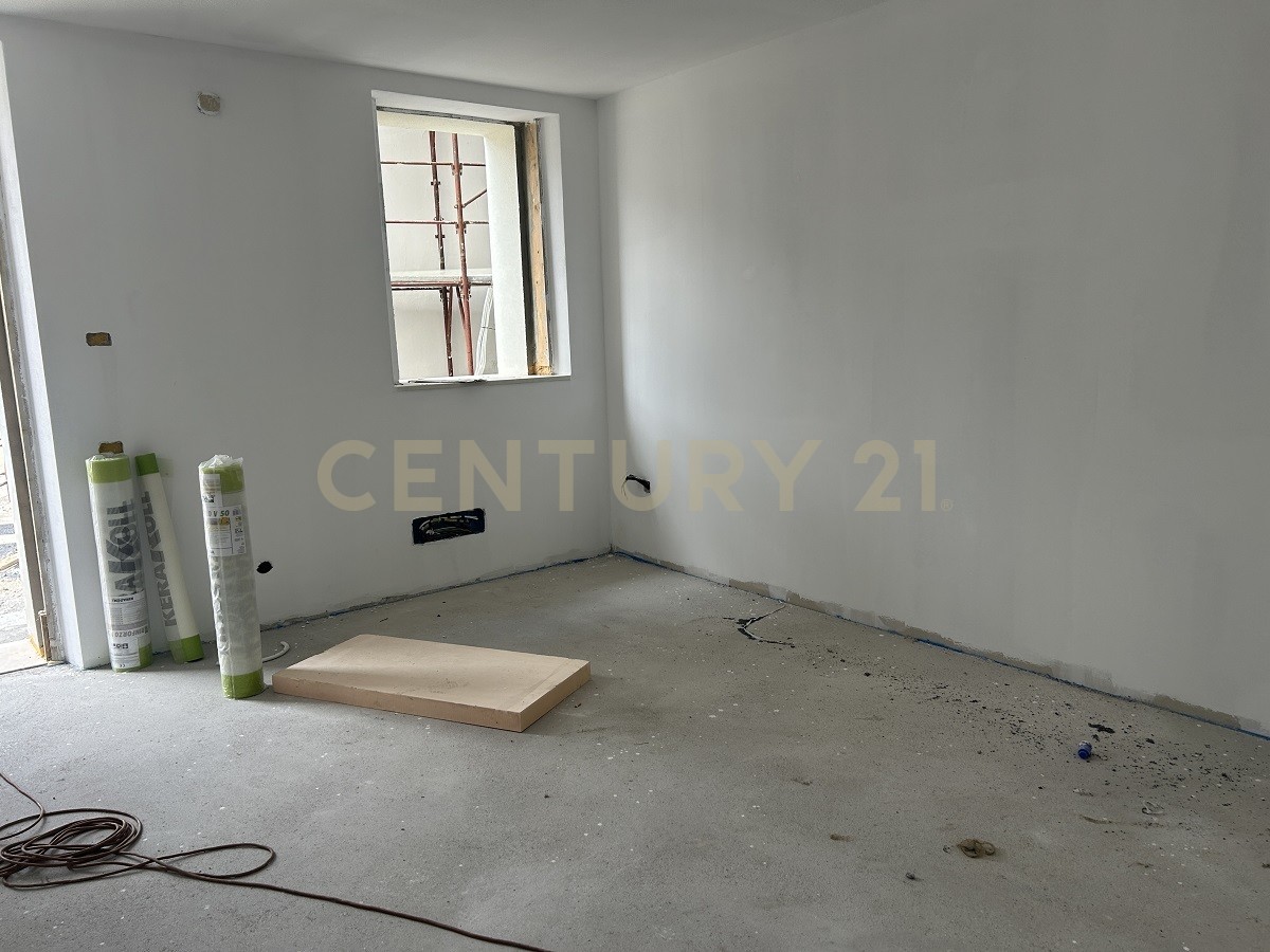 2 bedrooms Apartment in Zevio, Italy No. 371179