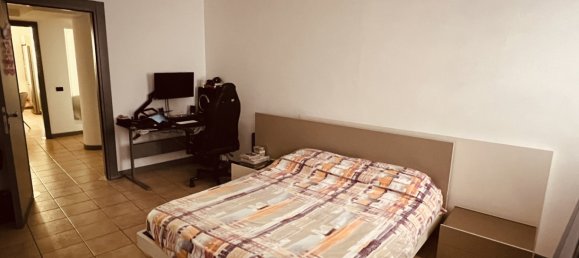 Apartamento de 2 dormitorios en Pavia, Italy No. 353371 2