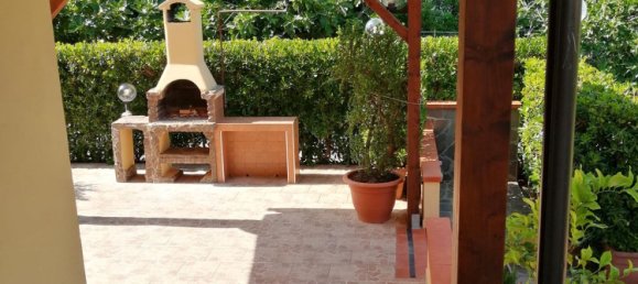 8 rooms House in Vibonati, Italy No. 253936 2