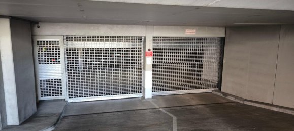 Parking à Nurnberger Land, Germany No. 262956 2