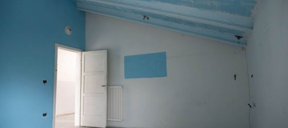 Casa de 7 habitaciónes en Finale Emilia, Italy No. 191229 55