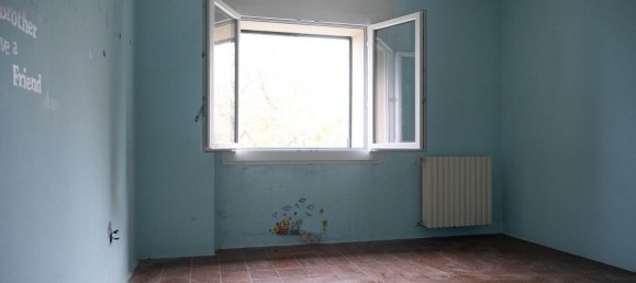 Casa de 7 habitaciónes en Finale Emilia, Italy No. 191229 77