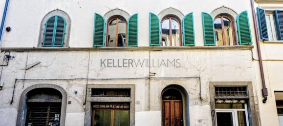 5 rooms Apartment in Florence, Italy No. 27704 21