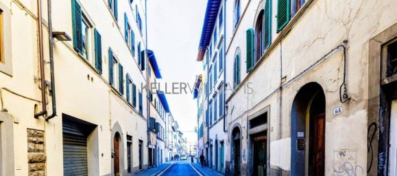5 rooms Apartment in Florence, Italy No. 27704 22