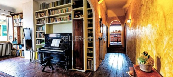 5 rooms Apartment in Florence, Italy No. 27704 8