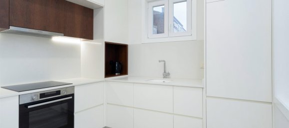 Квартира с 3 спальнями в Порту, Португалия № 53430 23