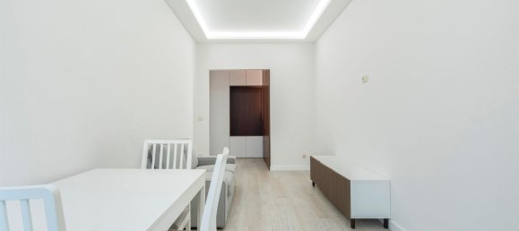 Квартира с 3 спальнями в Порту, Португалия № 53430 21