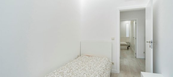 Квартира с 3 спальнями в Порту, Португалия № 53430 5