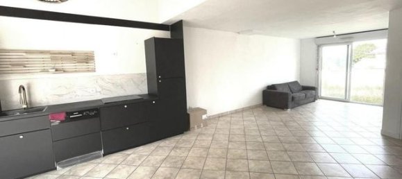 2 Schlafzimmer Haus in L'Isle-Adam, France, Nr. 354023 6