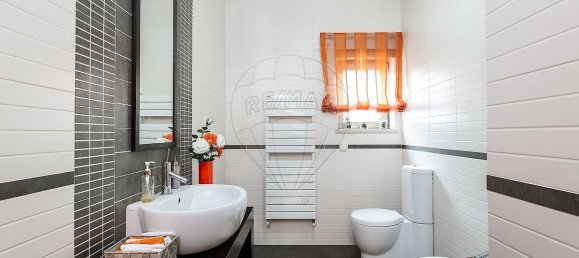 4 bedrooms House in Leiria, Portugal No. 24306 15