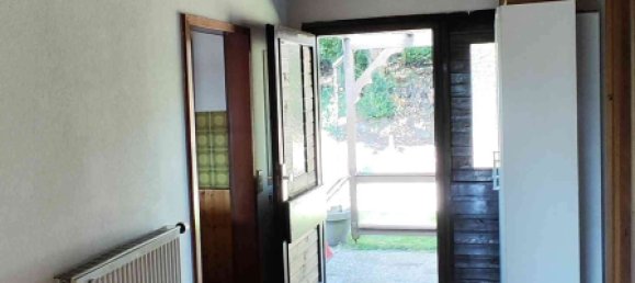 3 bedrooms House in Bergstrase, Germany No. 151158 10