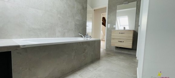 2 Schlafzimmer Penthouse in Schiltigheim, France, Nr. 236786 9