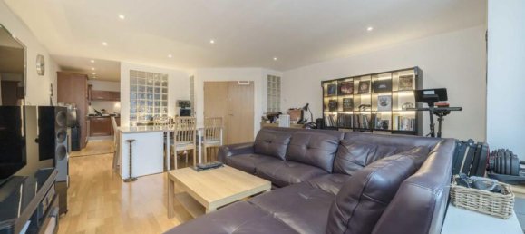 2 bedrooms Apartment in Ealing, United Kingdom No. 5752 3