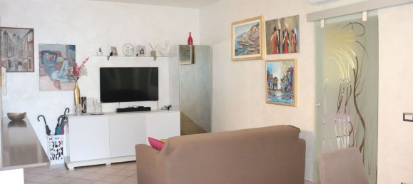 3 bedrooms Apartment in Genzano di Roma, Italy No. 320191 4