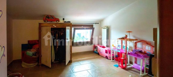 2 Schlafzimmer Wohnung in Cecina, Italy, Nr. 352816 15