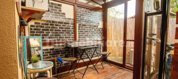 2 Schlafzimmer Wohnung in Cecina, Italy, Nr. 352816 9