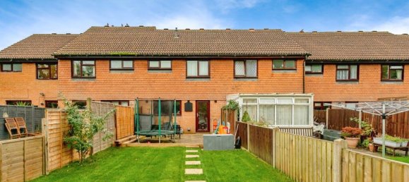 2 غرف نوم منزل في Crawley, United Kingdom رقم 6271 4