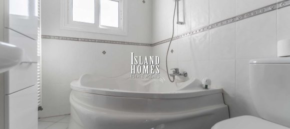 3 bedrooms House in Ayia Napa, Cyprus No. 24038 17