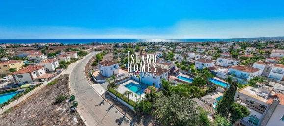 3 bedrooms House in Ayia Napa, Cyprus No. 24038 13