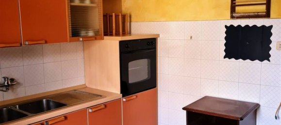3 rooms Apartment in Florence, Italy No. 210827 7