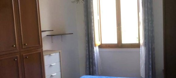 3 rooms Apartment in Florence, Italy No. 210827 5