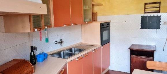 3 rooms Apartment in Florence, Italy No. 210827 3