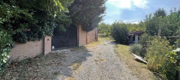 100m² Land in Santa Giuletta, Italy No. 62499 30