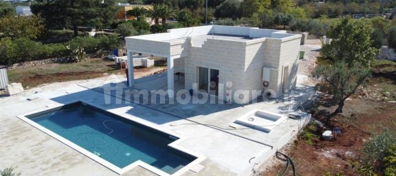 2 bedrooms Villa in Ostuni, Italy No. 185853 8
