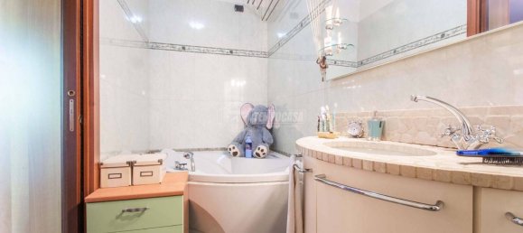 Apartamento de 2 dormitorios en San Giorgio su Legnano, Italy No. 153495 14