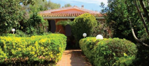 Apartamento de 7 habitaciónes en Olbia, Italy No. 13683 9