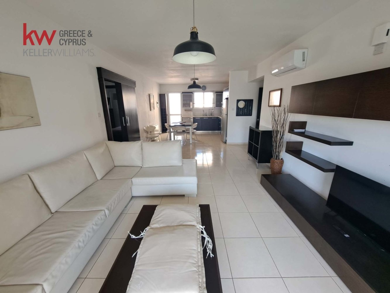 Квартира с 2 спальнями в Ларнака, Кипр № 173060