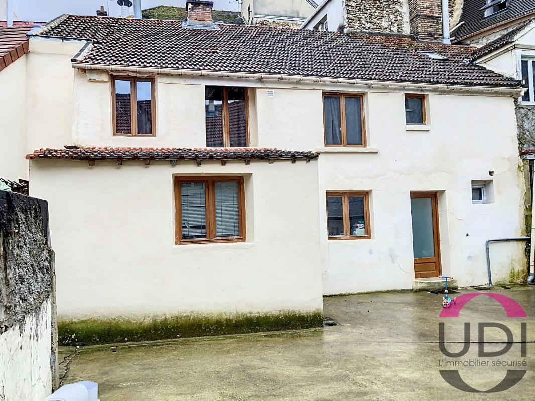 2 غرف نوم منزل ذو طابقين في Corbeil-Essonnes, France رقم 186643