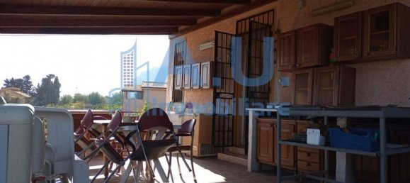 3 bedrooms Villa in Altavilla Milicia, Italy No. 342098 9