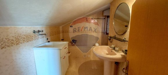 4 غرف نوم فيلا في Fara Filiorum Petri, Italy رقم 41840 39