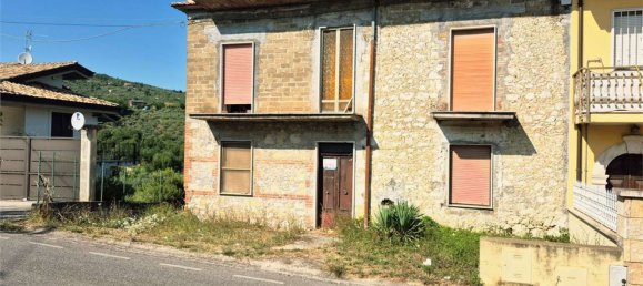 6 rooms House in Veroli, Italy No. 297318 5