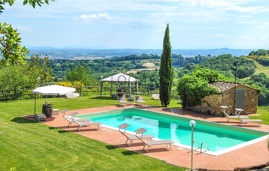 5 bedrooms House in Montaione, Italy No. 404400