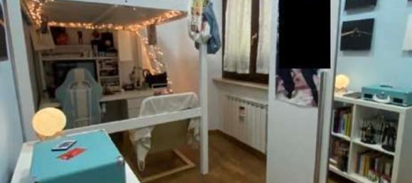 5 rooms Apartment in Pomezia, Italy No. 4525 8