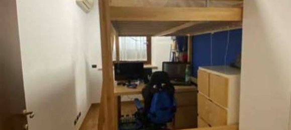 5 rooms Apartment in Pomezia, Italy No. 4525 7