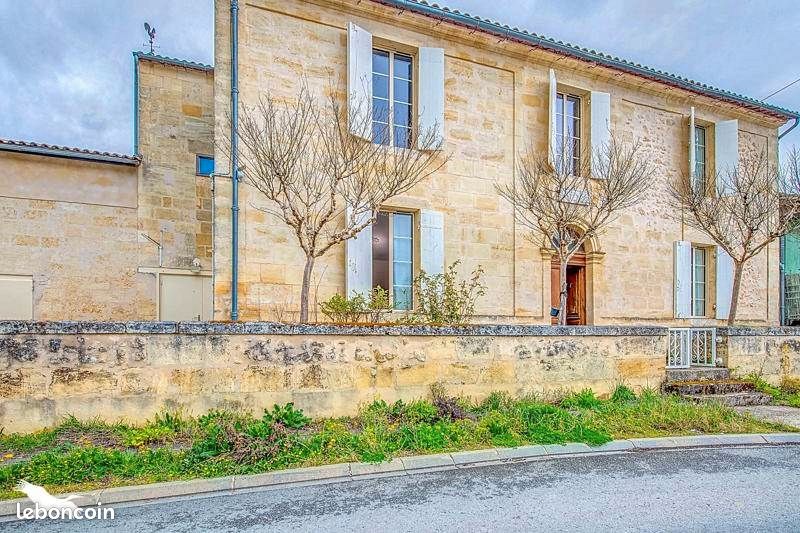 4 bedrooms House in Baurech, France No. 340794