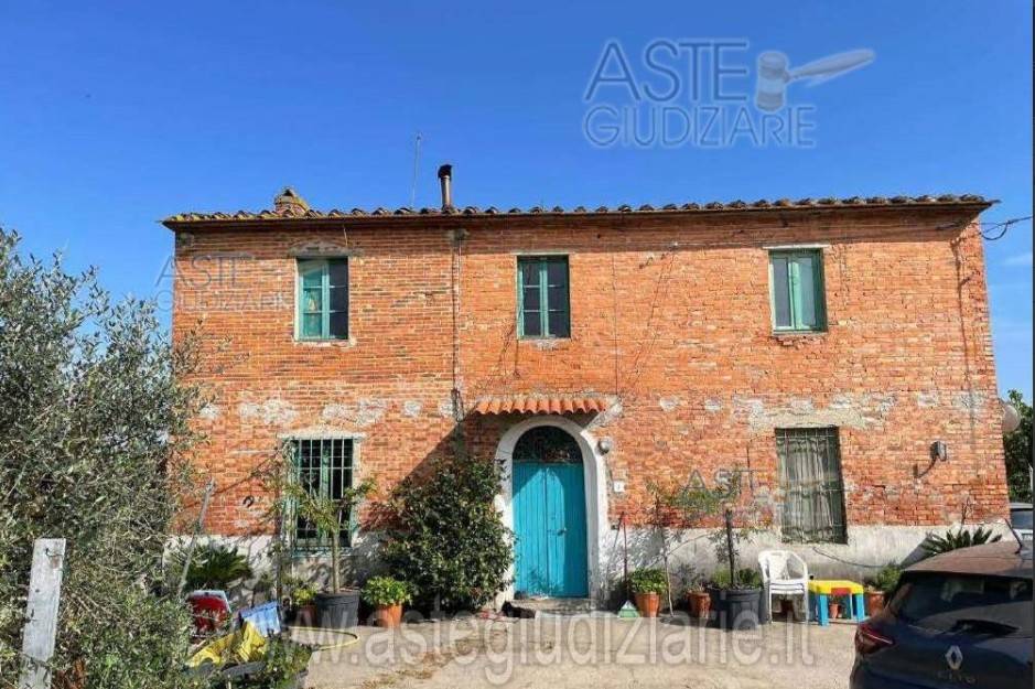 6 chambres Villa à Ponte Buggianese, Italy No. 351020