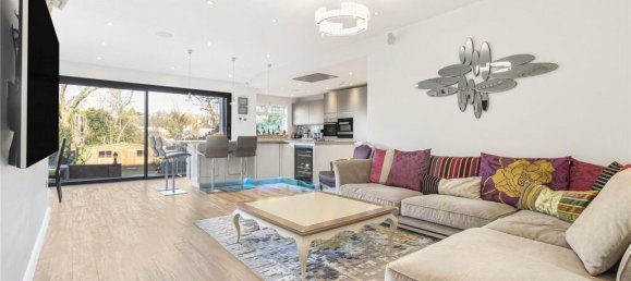 3 bedrooms House in London, United Kingdom No. 6612 5