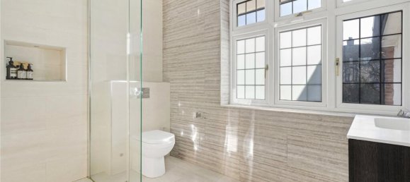 3 bedrooms House in London, United Kingdom No. 6612 28