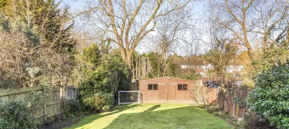 3 bedrooms House in London, United Kingdom No. 6612 35