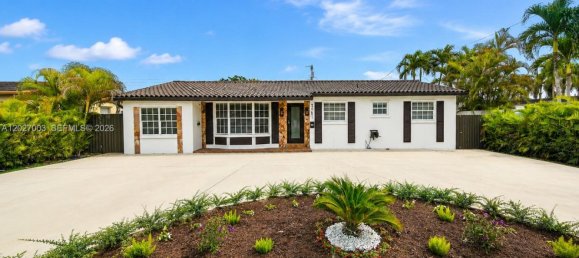 5 dormitorios villa en venta en Miami, Miami-Dade, Florida, USA № 614930 9