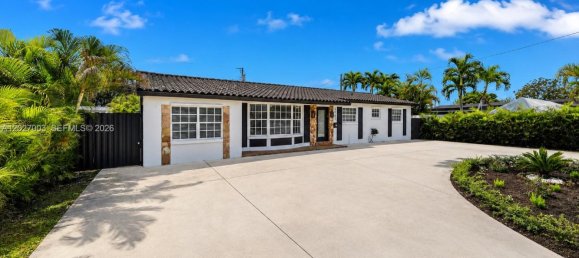 5 dormitorios villa en venta en Miami, Miami-Dade, Florida, USA № 614930 6