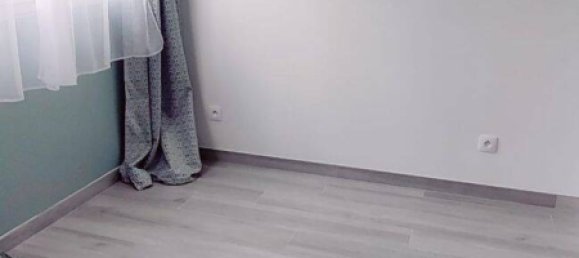 2 bedrooms Apartment in Trappes, France No. 278856 8