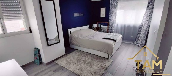 2 bedrooms Apartment in Trappes, France No. 278856 5